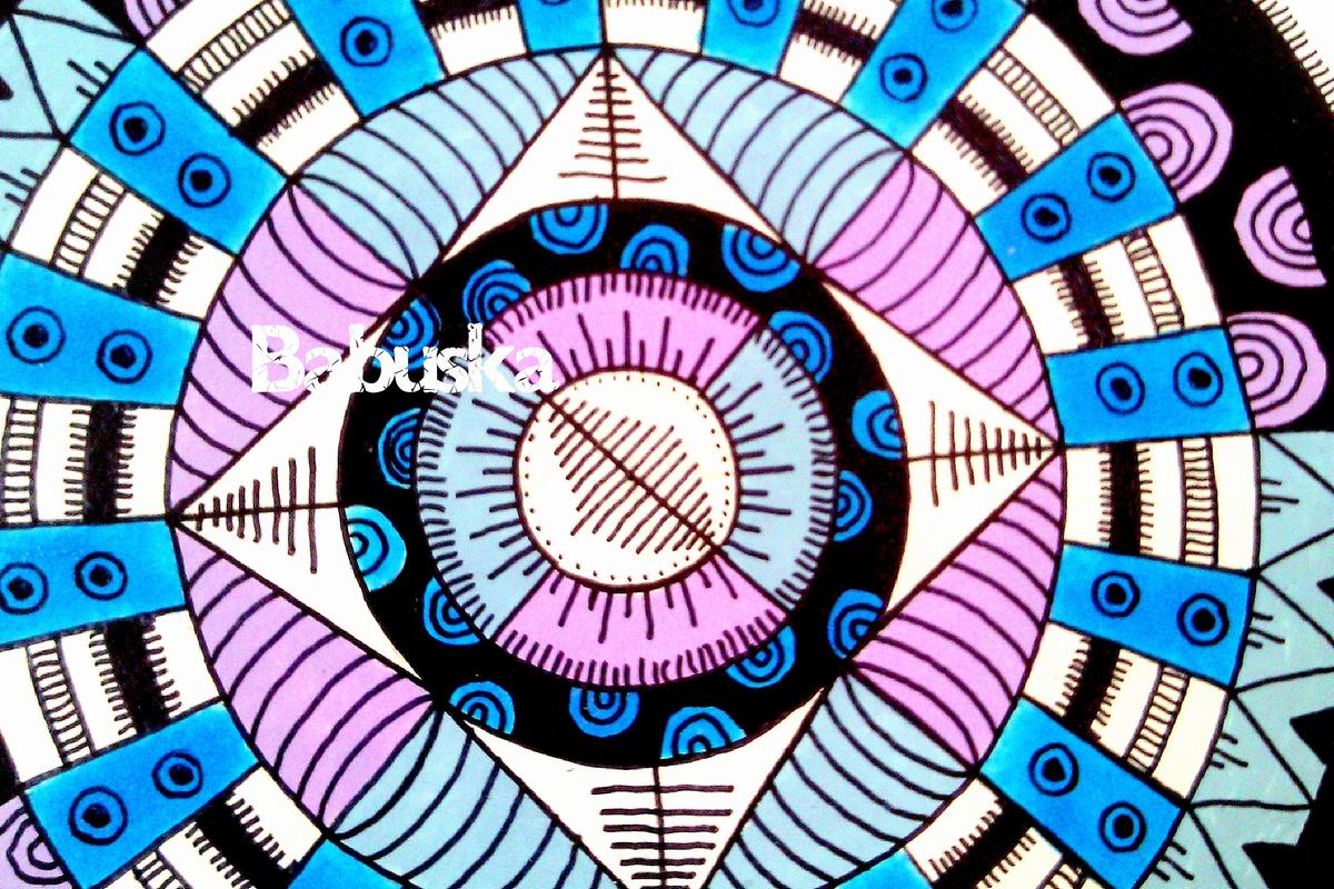 Mandala sobre madera Mandala sobre pieza de madera