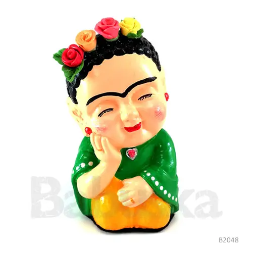 Buda Frida con flores Babuska B2048